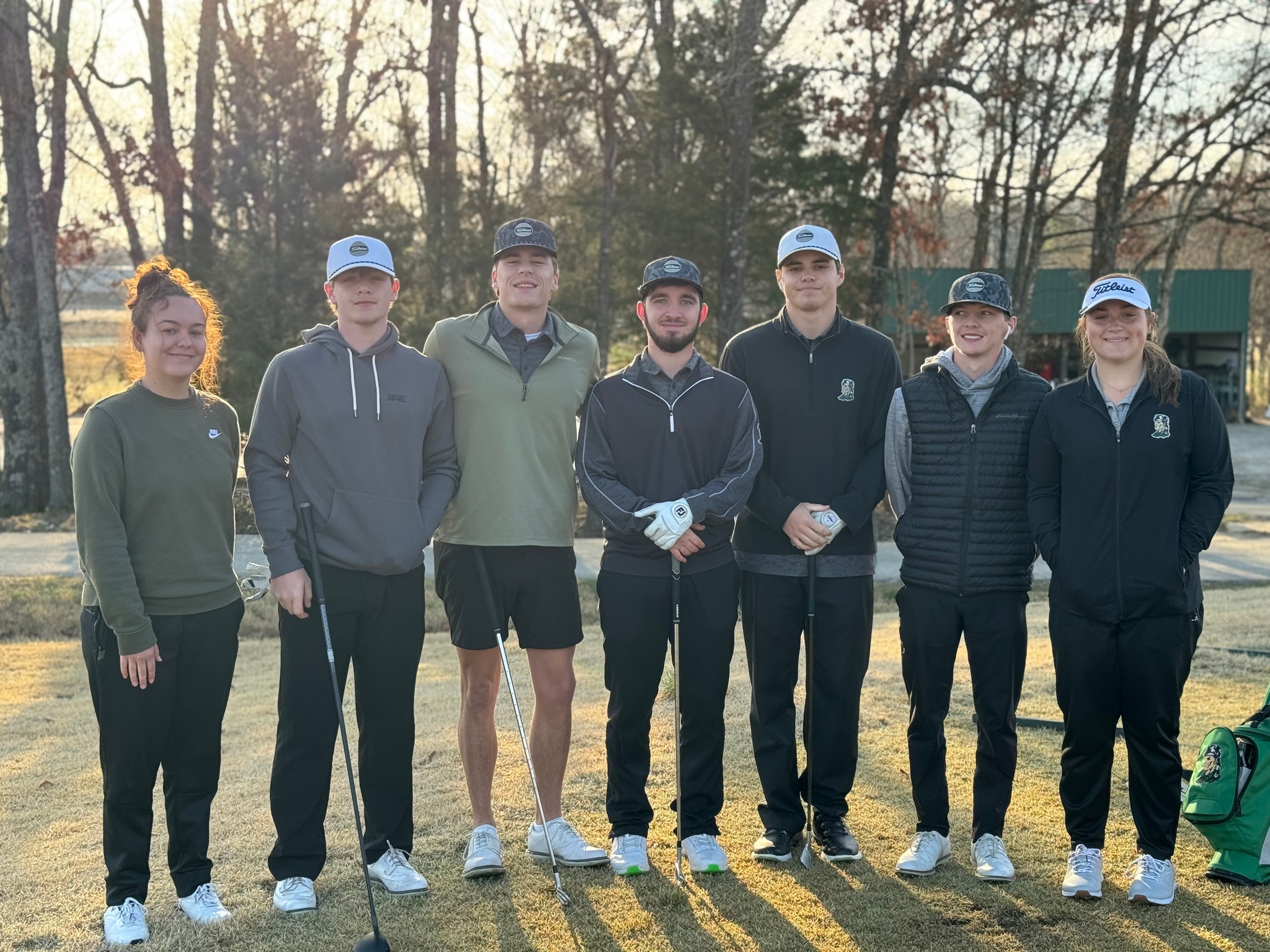 Golf Ends Fifth Overall In Lyon Spring Invitational