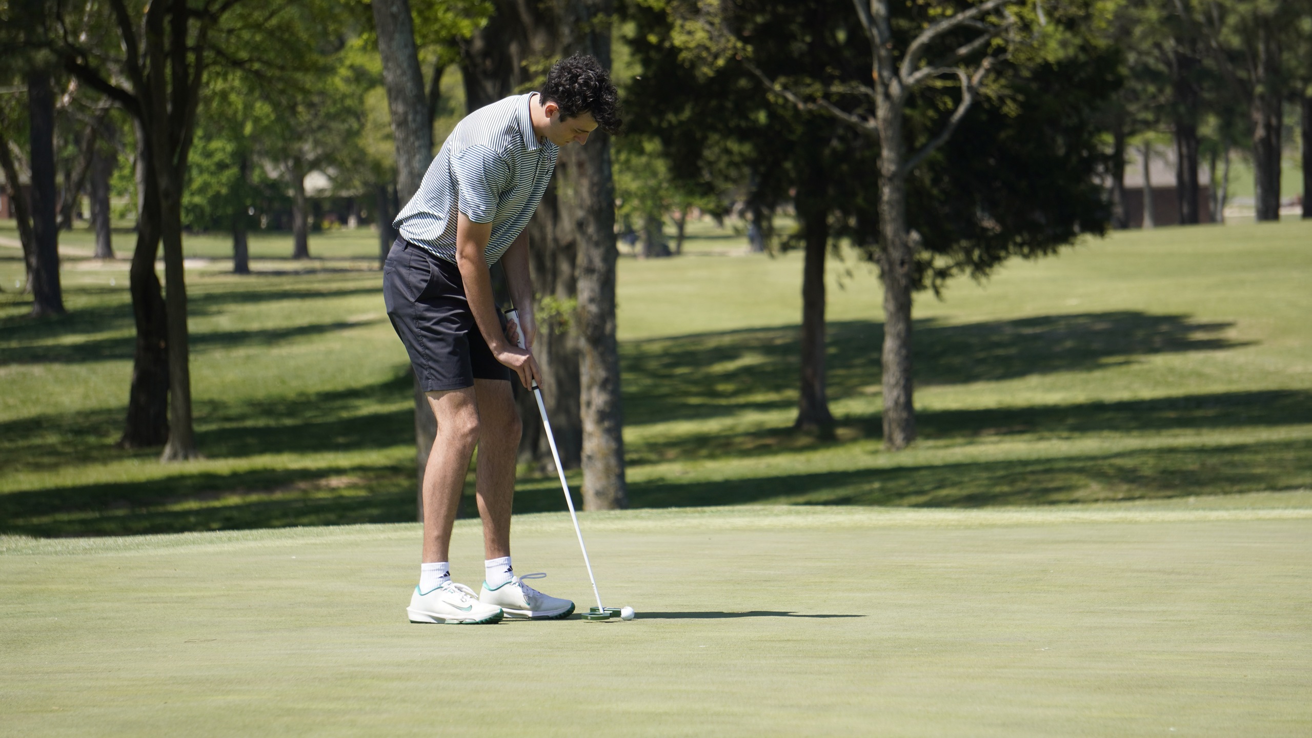 Walls Paces Pioneers in Evangel Valor Invitational