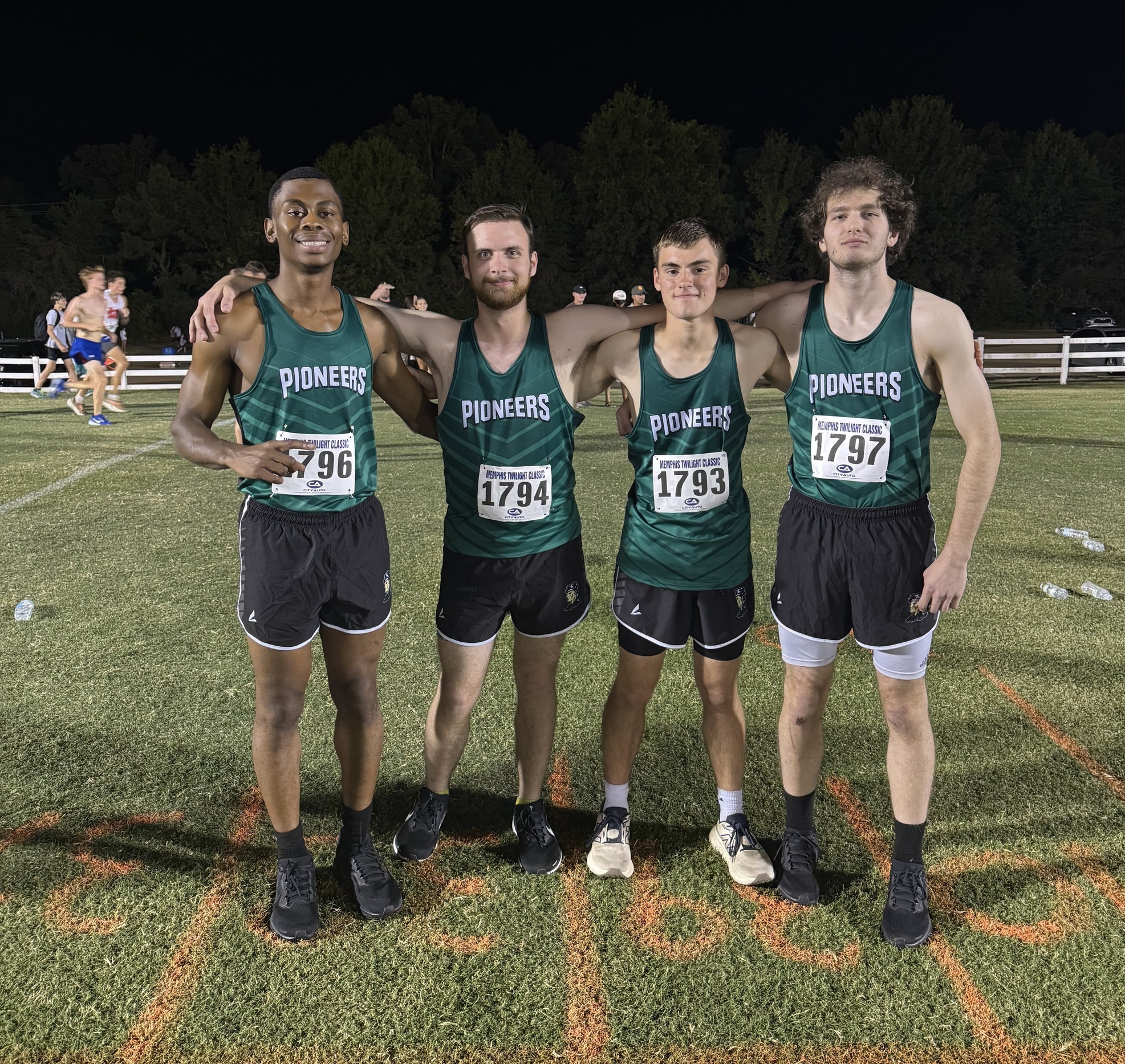 Pioneer XC Opens Season &ldquo;Walking in Memphis&rdquo;
