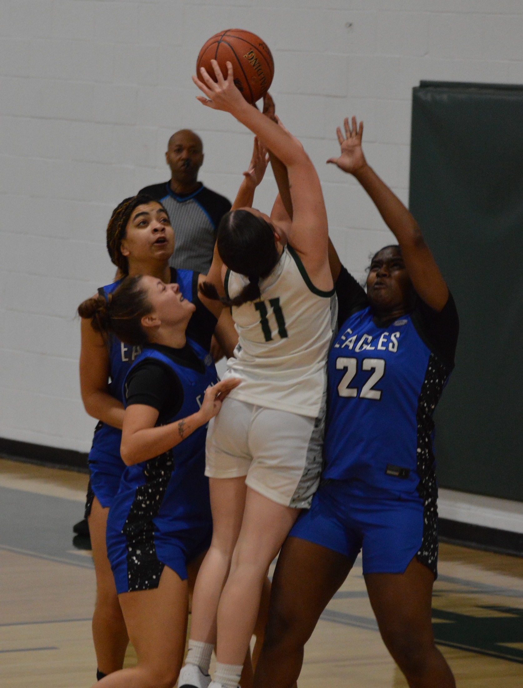 Eagles Take AMC Matchup
