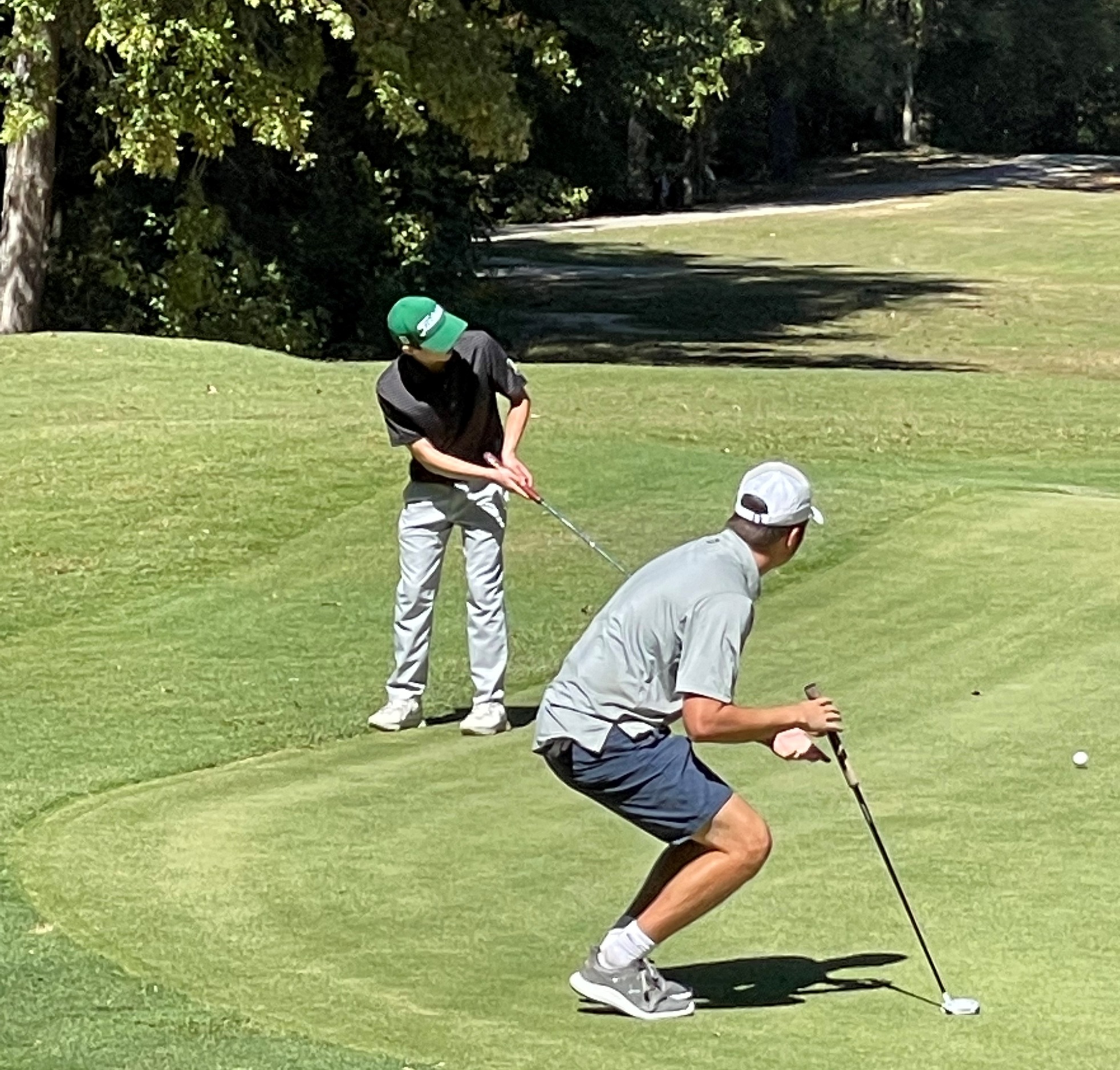 Golf Competes in FHU Fall Invitational